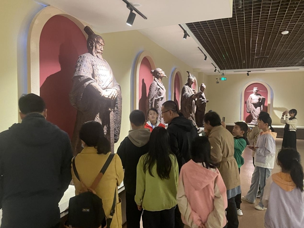 图片3.jpg 图片3.jpg