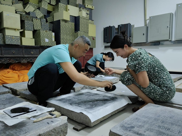 图片12.jpg 图片12.jpg