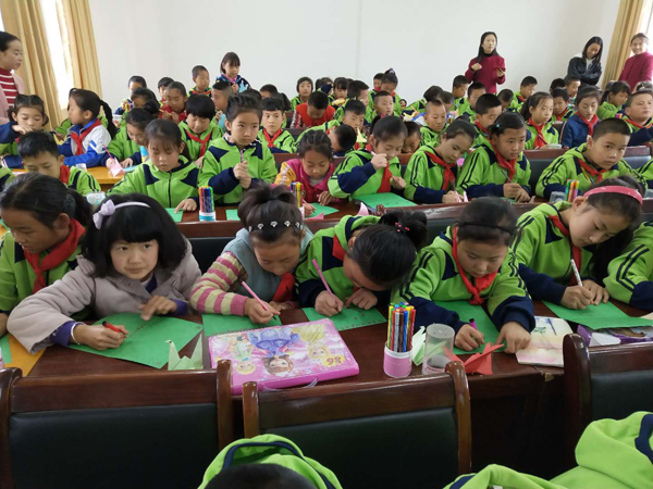 庆阳市博物馆开展重阳“怡智课堂”进校园、老年团队进馆过重阳佳节系列活动