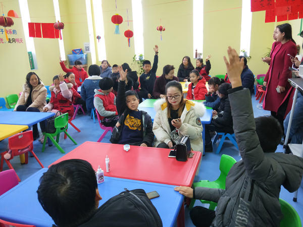 庆阳市博物馆开展“传承文明、腊八话粥”亲子活动