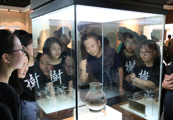 “大美庆阳 青铜时代”庆阳市博物馆正宁县博物馆馆藏青铜器精品文物联展开展