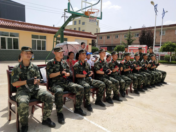 “同庆建军佳节.共叙鱼水深情”庆阳市博物馆举办八一建军节流动展览进军营活动