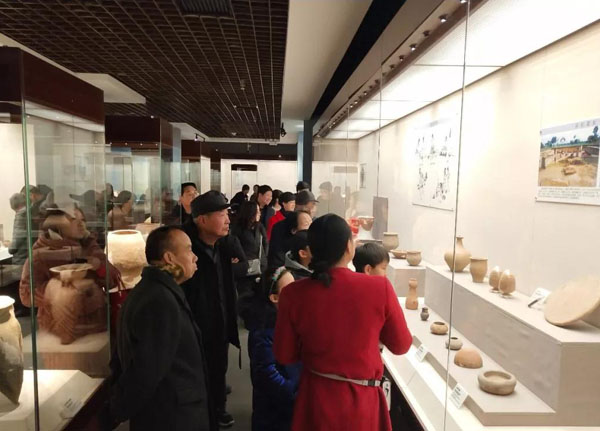 庆阳市博物馆举办“迎新春馆藏精品文物特展”