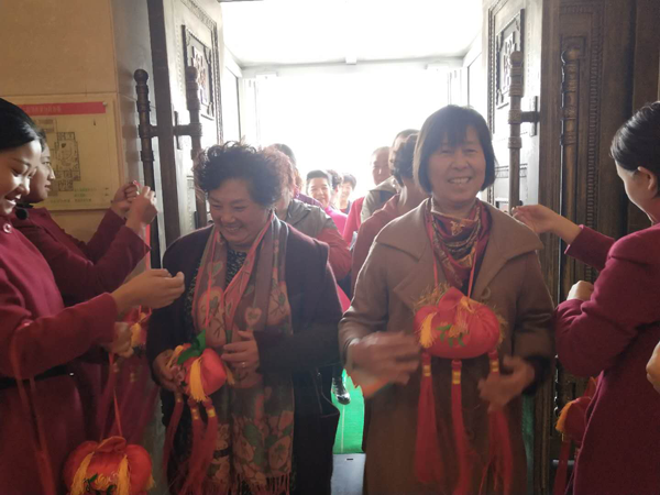 庆阳市博物馆开展重阳“怡智课堂”进校园、老年团队进馆过重阳佳节系列活动