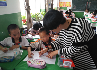 庆阳市博物馆走进西峰区团结小学开展“乐知课堂”馆校共建活动