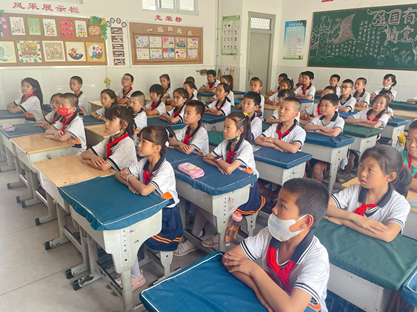 庆阳市博物馆七一建党节前 开展“怡智课堂”进校园活动