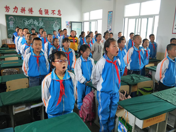 庆阳市博物馆“怡智课堂”七一建党节进校园活动