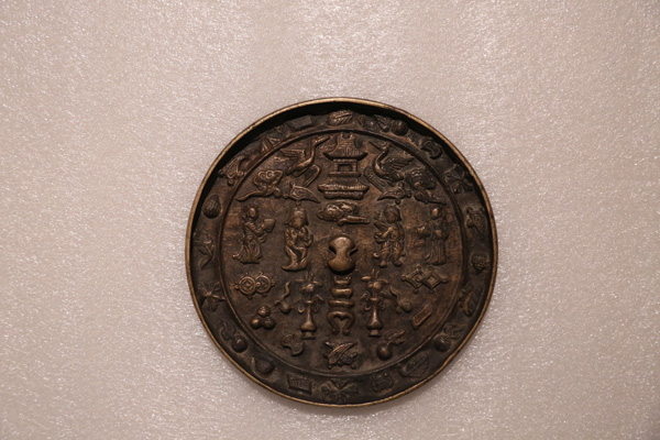 庆阳市开展古镜今鉴馆藏青铜镜精品文物联展