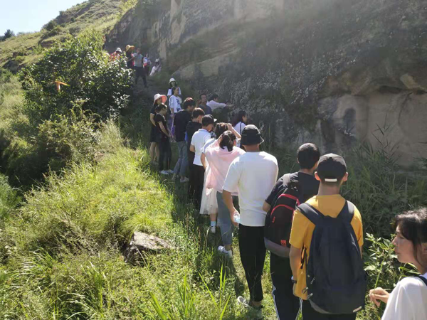 庆阳市博物馆举办 “相约北石窟，穿越丝路古道” 暑期社教活动