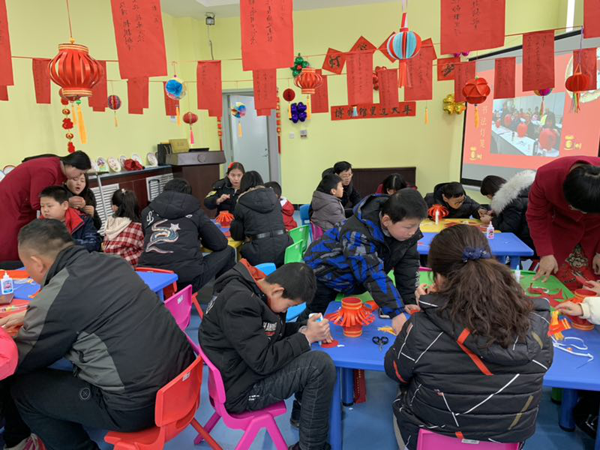 庆阳市博物馆开展“扎灯笼 闹元宵”社教亲子活动