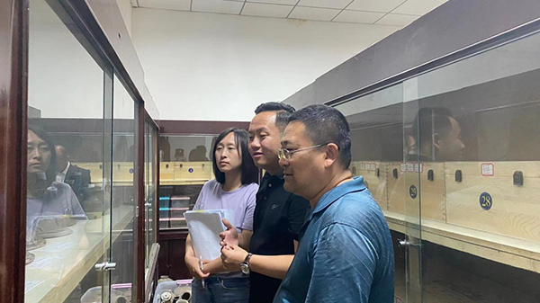 甘肃省文物局免费开放绩效考核组现场复核庆阳市博物馆2021年度免费开放工作