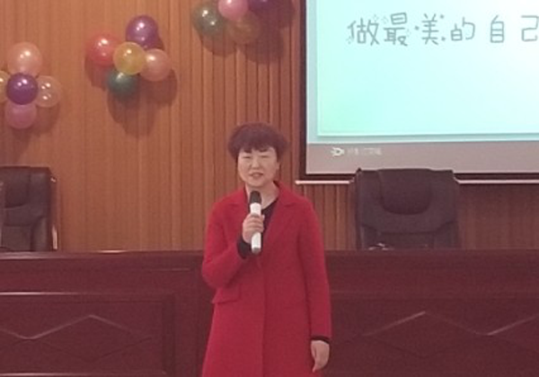 馆企联谊过三八——庆阳市博物馆、庆阳石化公司矿区服务事业部全体女职工举行“博物馆里过三八,馆企联谊茶话会”