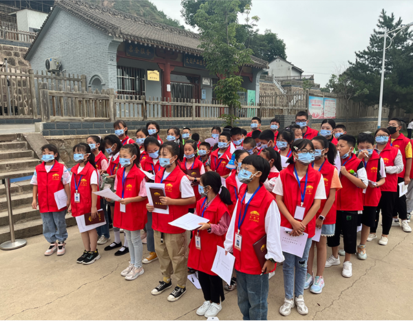 庆阳市博物馆开展“探访千年佛教圣地  体验传统文化技艺”社会教育研学活动