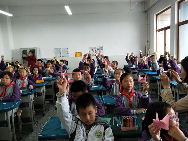 庆阳市博物馆开展重阳“怡智课堂”进校园、老年团队进馆过重阳佳节系列活动