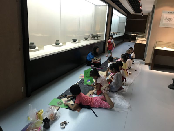 “博物馆里画文物” 庆阳市博物馆暑期举办写生活动