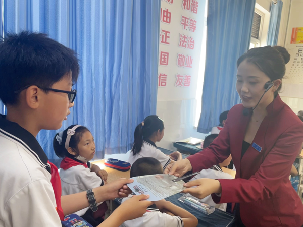 庆阳市博物馆全国土地日开展“怡智课堂”进校园活动