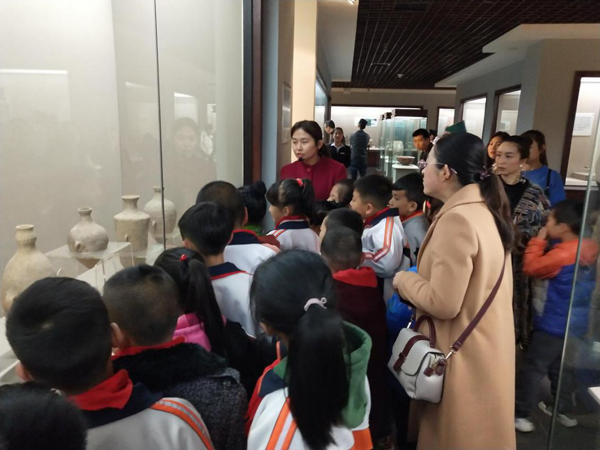 庆阳市博物馆开展“我心中的博物馆”少儿亲子活动