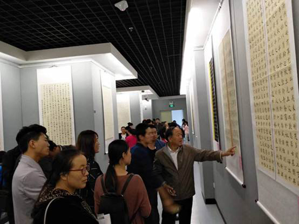 庆阳市妇女书法作品展在庆阳市博物馆举办