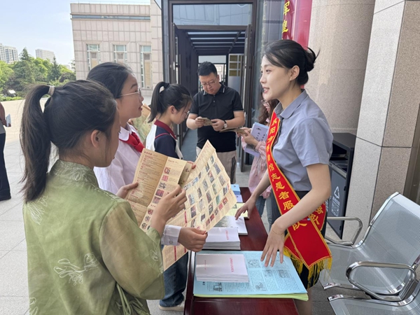 图片2.jpg 图片2.jpg